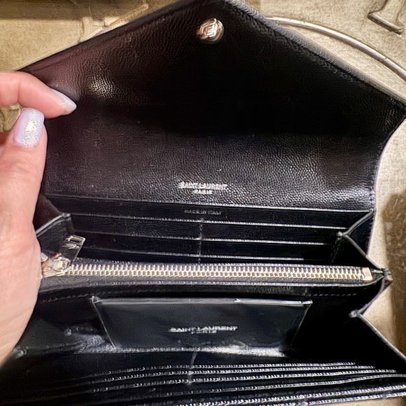 CASSANDRE MATELASSÉ SMALL FLAP WALLET IN GRAIN DE POUDRE LEATHER - Picture 4 of 7